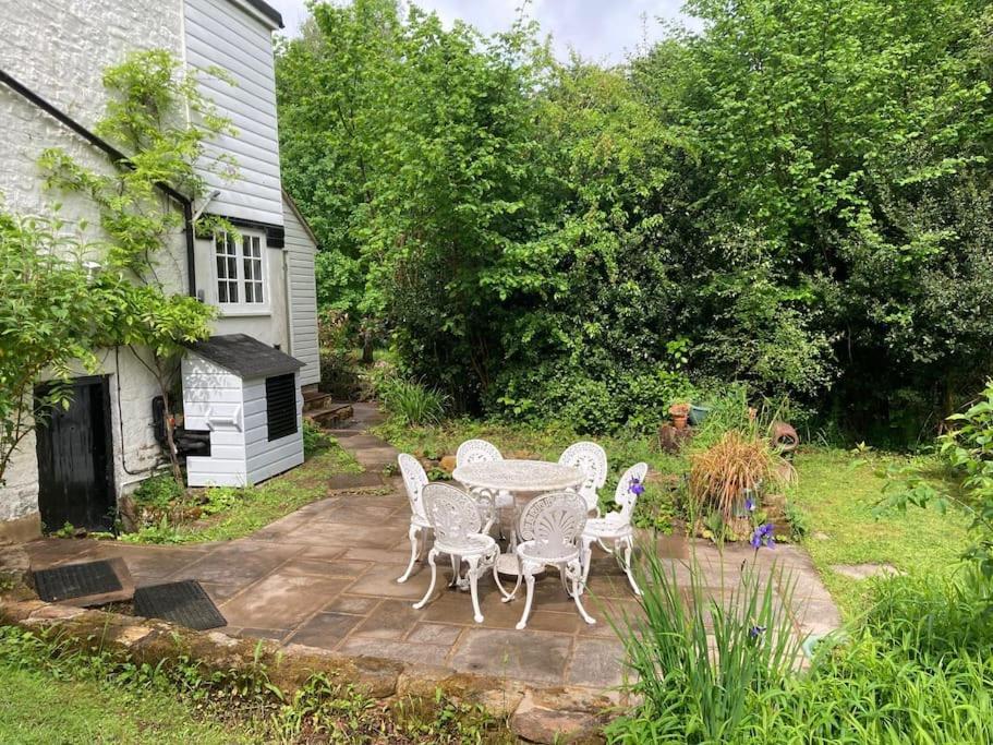 Ashdown Forest Character Cottage, 18Th Century Crowborough Exteriér fotografie